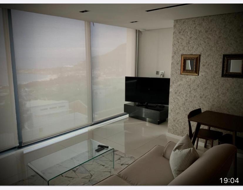 Lovely 1 bedroom apartment Kaapstad Buitenkant foto